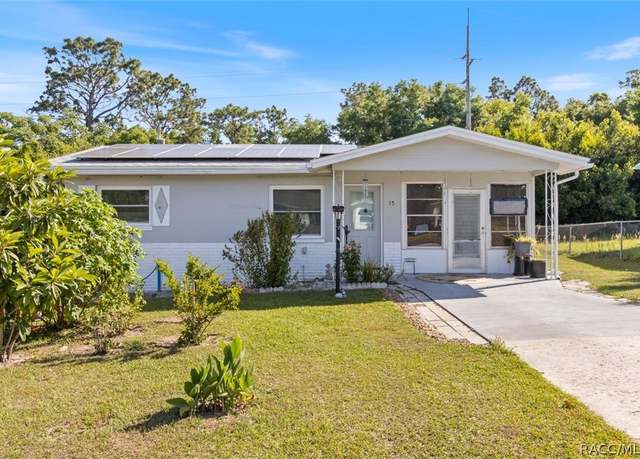 Property at 15 E Murray St, Beverly Hills, FL 34465, 2 beds, 1.5 baths