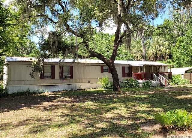 Property at 8070 SE 153rd St, Inglis, FL 34449, 2 beds, 2 baths