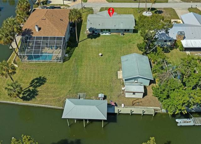 Property at 1930 NW 17th St, Crystal River, FL 34428, 3 beds, 1.5 baths