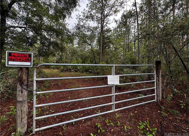 Property at 6338 W Tirana Ln, Dunnellon, FL 34433