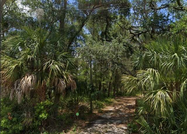Property at 4523 E Harvard Dr, Hernando, FL 34442
