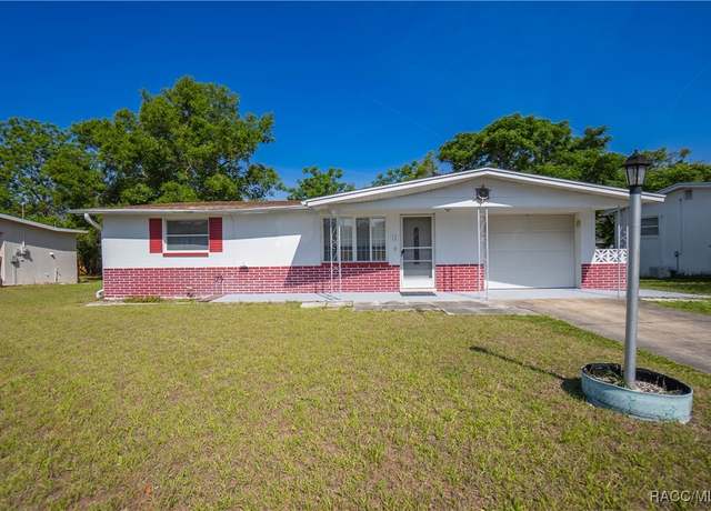 Property at 12 N Monroe St, Beverly Hills, FL 34465, 2 beds, 1 bath