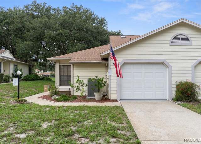 Property at 76 S Heron Creek Loop, Inverness, FL 34450, 3 beds, 2 baths