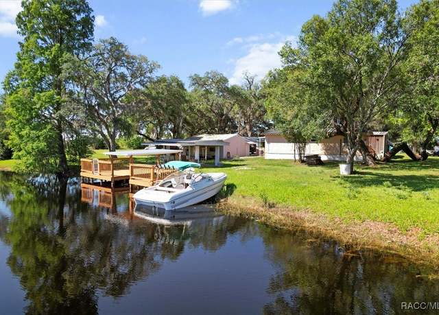 Property at 8109 E Tierra Ct, Inverness, FL 34453, 4 beds, 3 baths