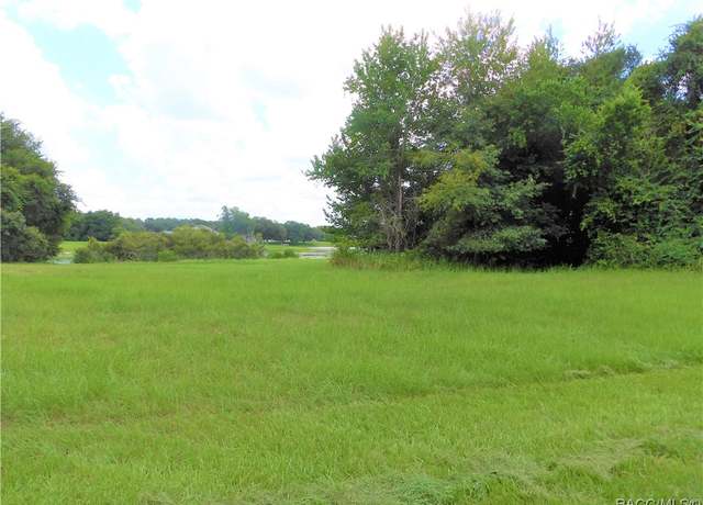 Property at 9546 E Baymeadows Dr, Inverness, FL 34450