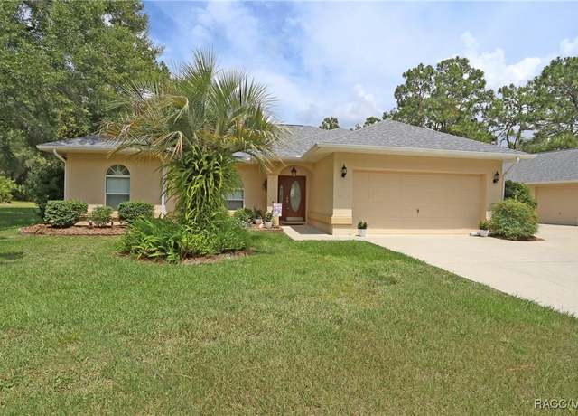 Property at 3980 N Buckhorn Dr, Beverly Hills, FL 34465, 3 beds, 2.5 baths