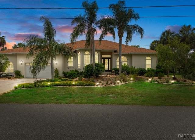 Property at 11530 W Waterway Dr, Homosassa, FL 34448, 4 beds, 3 baths