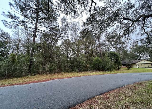 Property at 2966 W Camilo Dr, Citrus Springs, FL 34434