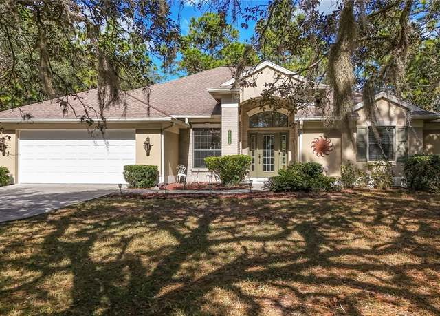 Property at 4406 N Saddle Dr, Beverly Hills, FL 34465, 3 beds, 2 baths