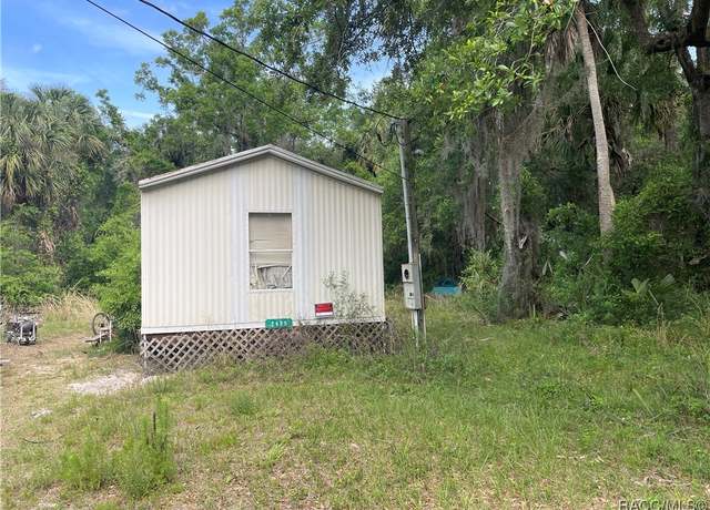Property at 2430 S Stanley Ter, Homosassa, FL 34448, 2 beds, 2 baths