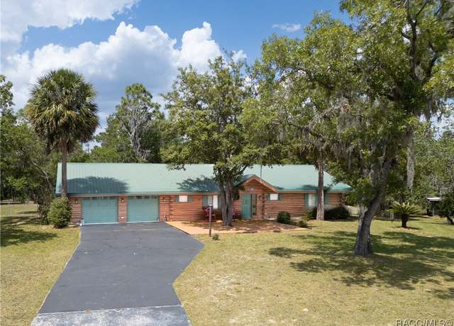 Property at 7027 W 7 Rivers Dr, Crystal River, FL 34429, 3 beds, 2 baths