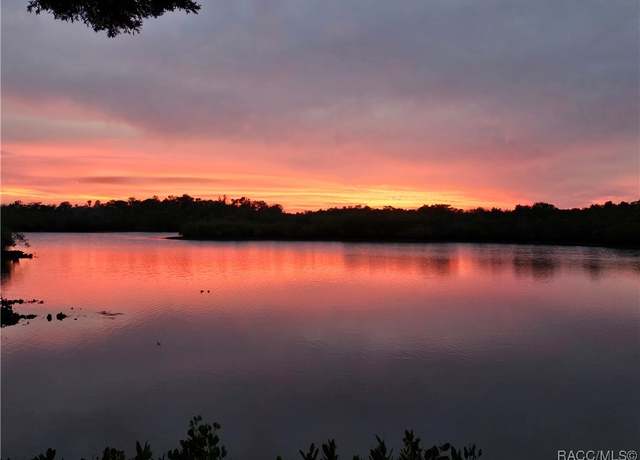 Property at 1334 S Estuary Dr, Crystal River, FL 34429, 1 bed, 1 bath