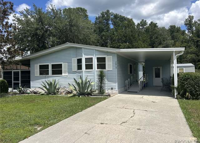 Property at 7815 W Summertree Dr, Dunnellon, FL 34433, 2 beds, 2 baths