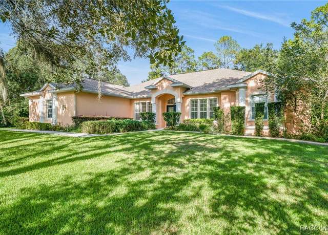 Property at 497 N Kinglet Ave, Hernando, FL 34442, 3 beds, 2.5 baths