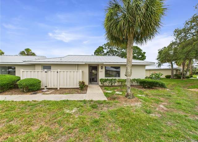 Property at 11624 W Kingfisher Ct, Crystal River, FL 34429, 2 beds, 2 baths