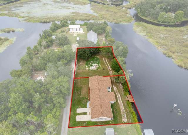 Property at 4306 E Gloria Dr, Hernando, FL 34442, 4 beds, 2 baths