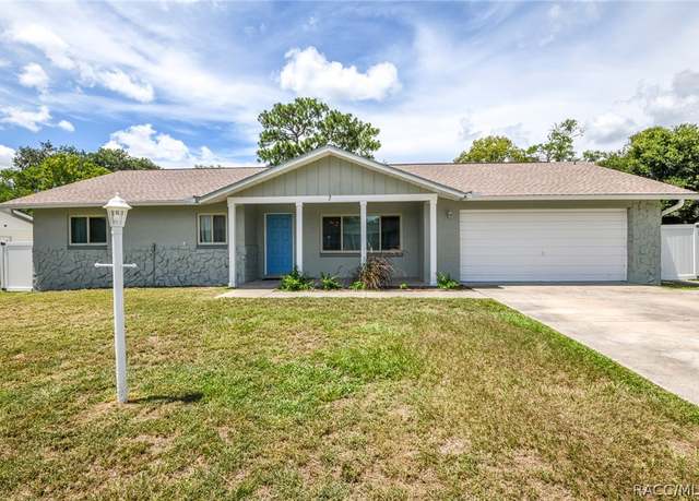Property at 7 Michigan St, Beverly Hills, FL 34465, 2 beds, 2 baths