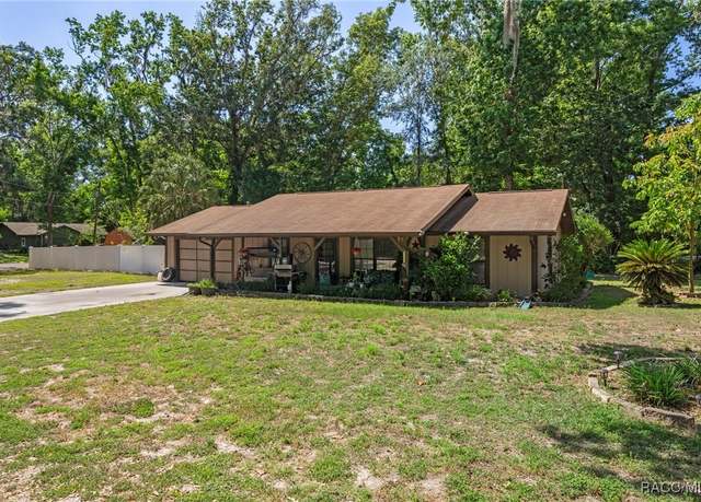 Property at 23206 Frontier Way, Brooksville, FL 34601, 3 beds, 2 baths