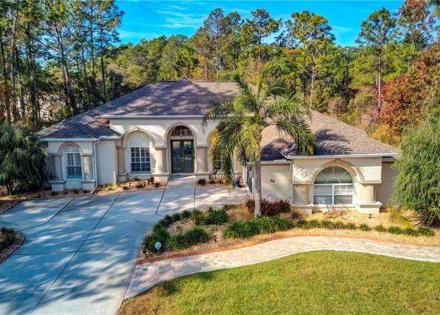 Property at 20 Glenridge Blvd, Homosassa, FL 34446, 3 beds, 2.5 baths