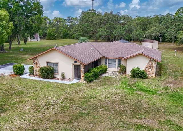 Property at 262 N Indianapolis Ave, Hernando, FL 34442, 3 beds, 2 baths