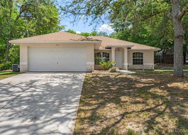 Property at 1574 W Lavender Ln, Citrus Springs, FL 34434, 3 beds, 2 baths