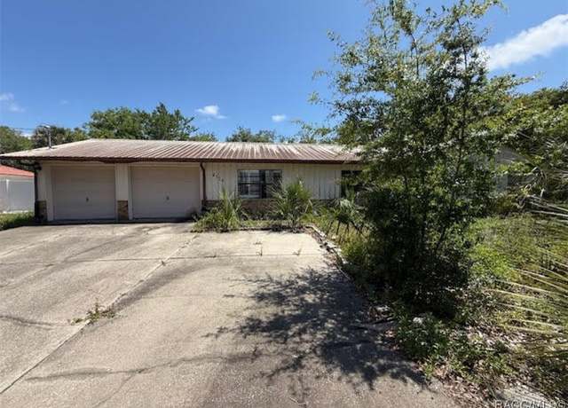 Property at 2154 N Watersedge Dr, Crystal River, FL 34429, 2 beds, 2 baths
