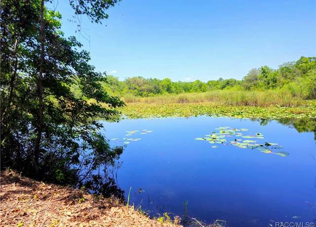 Property at 7003 E Grass Ct, Inverness, FL 34453, 2 beds, 1.5 baths