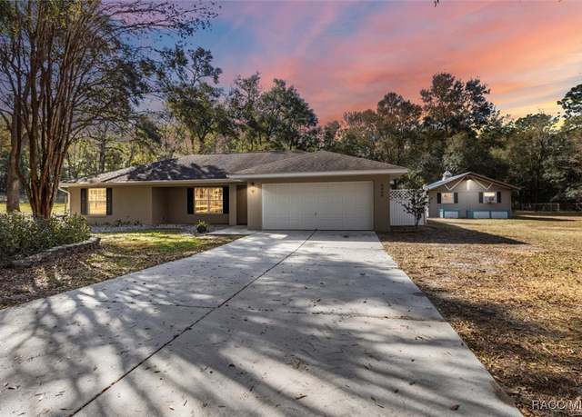 Property at 3300 E Grapeleaf Ln, Inverness, FL 34452, 3 beds, 2 baths