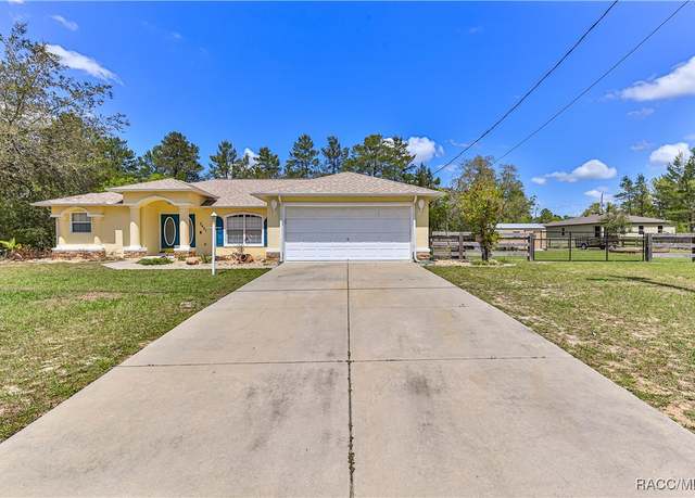 Property at 2421 W Paragon Ln, Citrus Springs, FL 34434, 3 beds, 2 baths