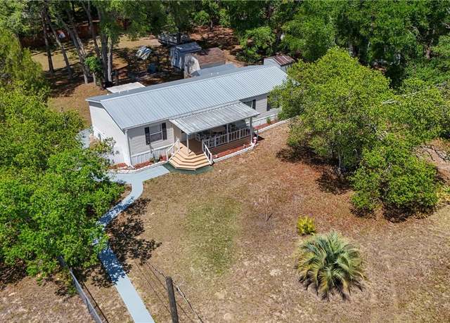 Property at 2521 E Venus St, Inverness, FL 34453, 4 beds, 2 baths
