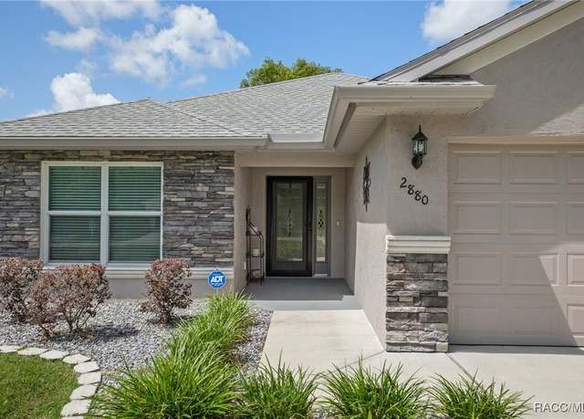 Property at 2880 N Folkestone Loop, Hernando, FL 34442, 2 beds, 2 baths