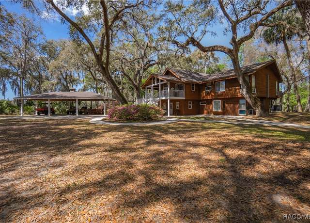 Property at 10631 E Lucas Trl, Inverness, FL 34450, 4 beds, 5.5 baths