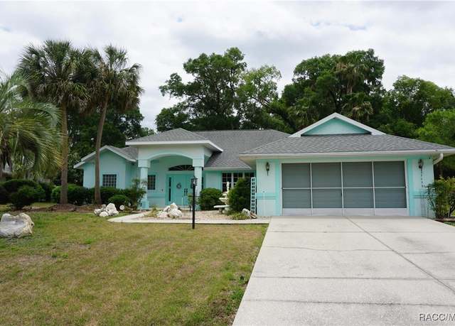 Property at 3033 N Chandler Dr, Hernando, FL 34442, 3 beds, 2.5 baths