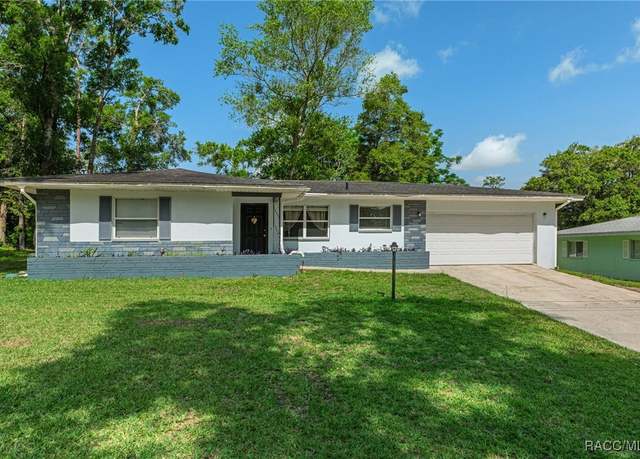 Property at 833 Maple Ave, Inverness, FL 34452, 2 beds, 2 baths