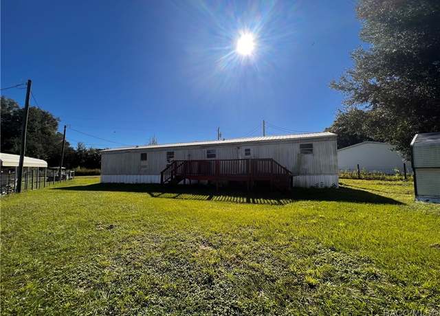 Property at 19896 SE 110 Ct, Inglis, FL 34449, 3 beds, 2 baths