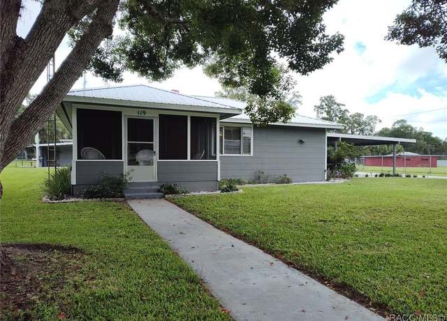 Property at 119 Risher Ave, Inglis, FL 34449, 3 beds, 1.5 baths