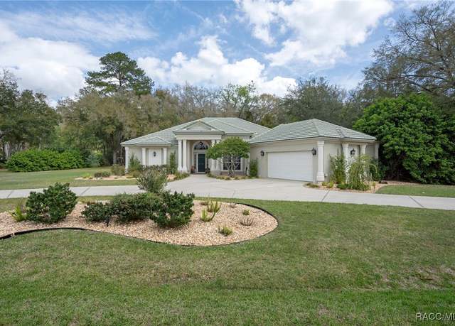 Property at 4091 N Baywood Dr, Hernando, FL 34442, 3 beds, 4 baths
