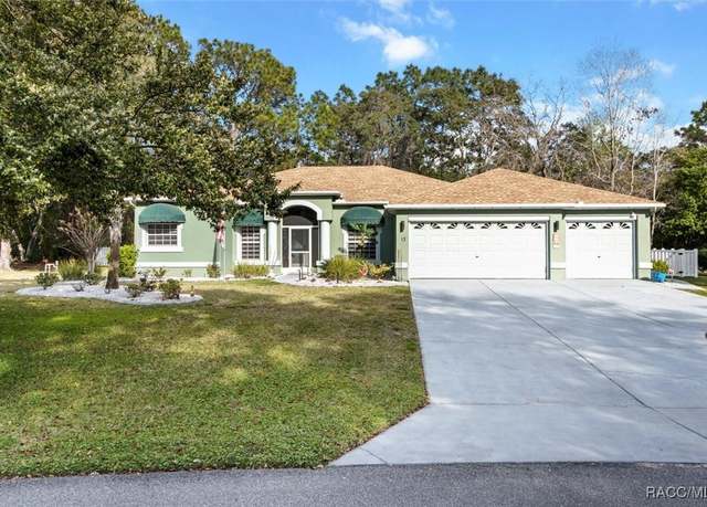 Property at 13 Dahoon Ct N, Homosassa, FL 34446, 3 beds, 2 baths