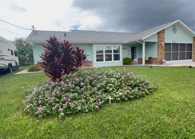 Property at 3890 N Timucua Pt, Crystal River, FL 34428, 3 beds, 2 baths