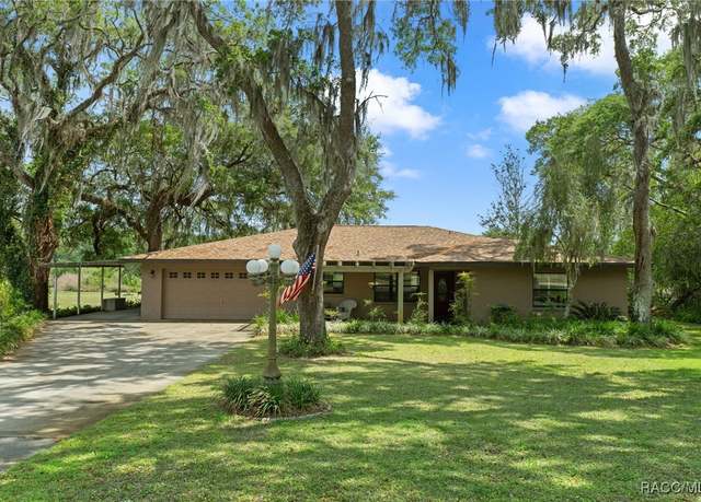 Property at 4465 S Worldwide Dr, Inverness, FL 34452, 3 beds, 2 baths
