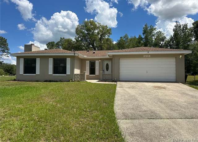 Property at 2510 W Dolphin Dr, Citrus Springs, FL 34434, 3 beds, 2 baths