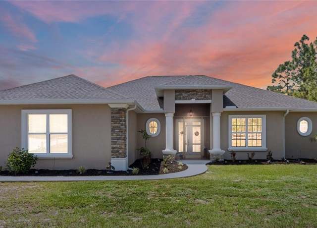 Property at 5888 W Corral Pl, Beverly Hills, FL 34465, 3 beds, 3 baths