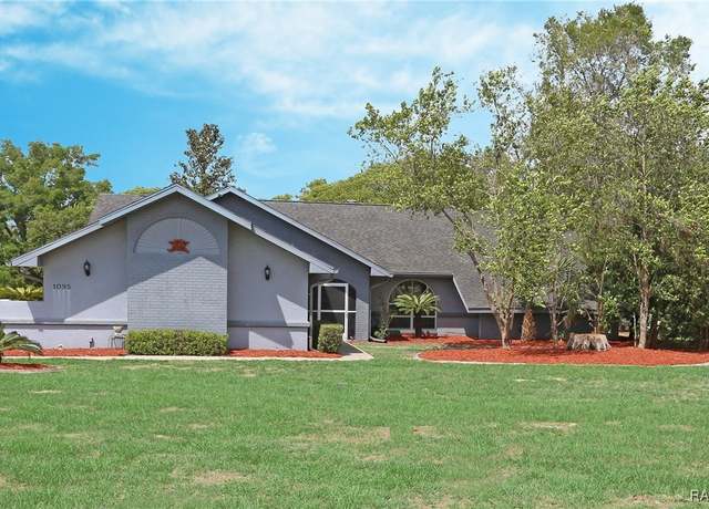 Property at 1095 E Triple Crown Loop, Hernando, FL 34442, 3 beds, 2 baths