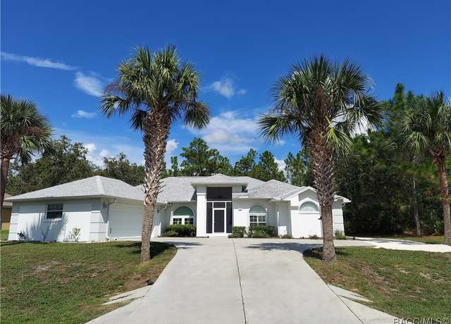 Property at 77 Vinca St, Homosassa, FL 34446, 4 beds, 2 baths