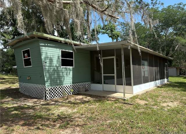 Property at 2820 N Lakefront Dr, Hernando, FL 34442, 3 beds, 1 bath