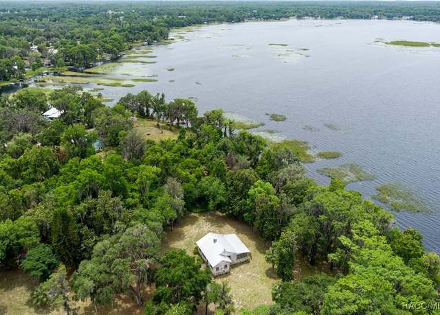 Property at 3184 N Edward Island Pt, Hernando, FL 34442, 2 beds, 1 bath