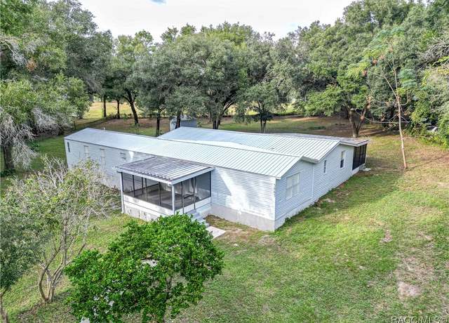 Property at 5965 N Highland Park Dr, Hernando, FL 34442, 5 beds, 3 baths