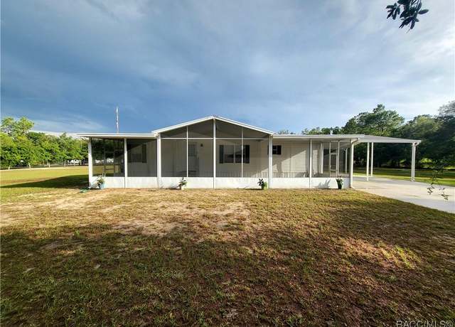 Property at 6652 W Treetop Ln, Homosassa, FL 34448, 3 beds, 2 baths