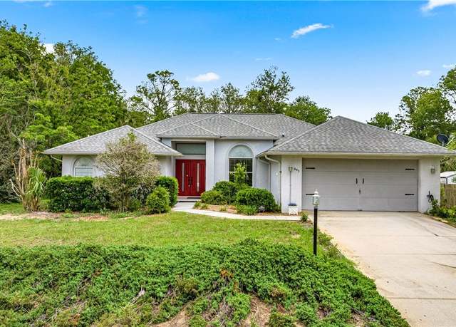 Property at 645 N Country Club Dr, Crystal River, FL 34429, 3 beds, 2 baths