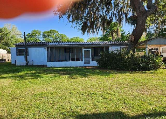 Property at 10319 E Pike Dr, Inverness, FL 34450, 3 beds, 2 baths